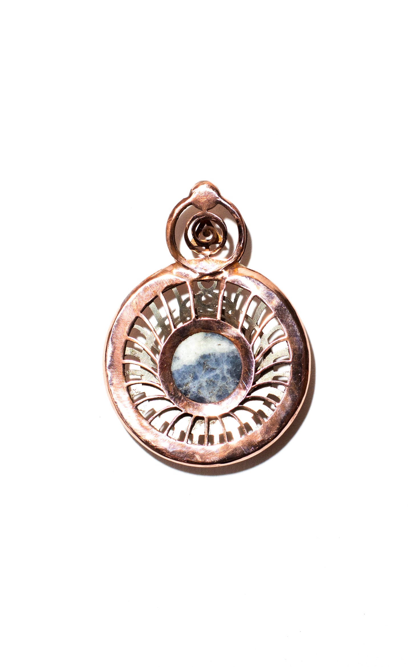 TALISMAN Portal Lunar (Sodalita) 41x30mm 7,6 gr COMUNICACION, ENERGIA FEMENINA